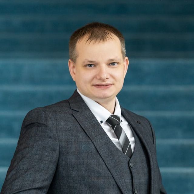 Евгений Сыров
